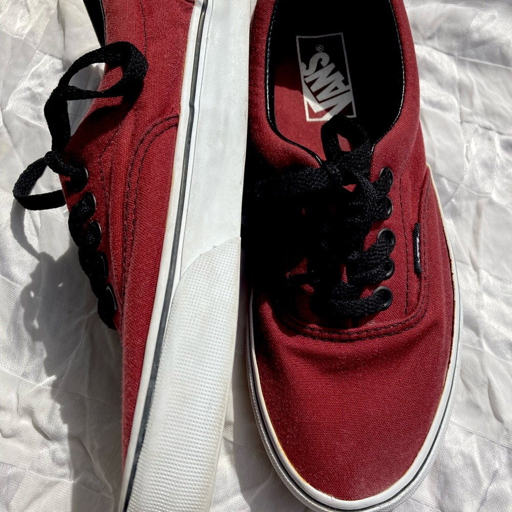 Maroon low cut vans